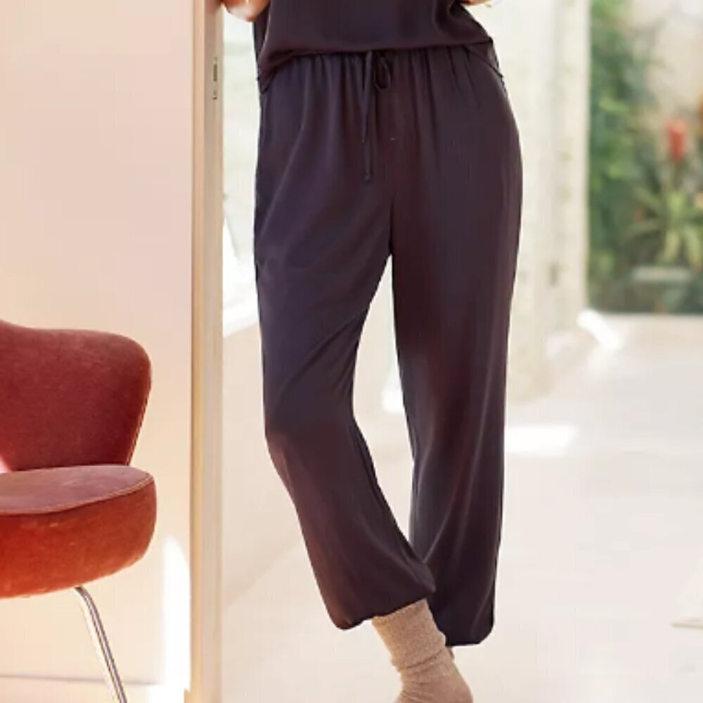 🏷 *NWT* Anthropologie Cloth & Stone Draped Joggers - Effortless Comfort & Style